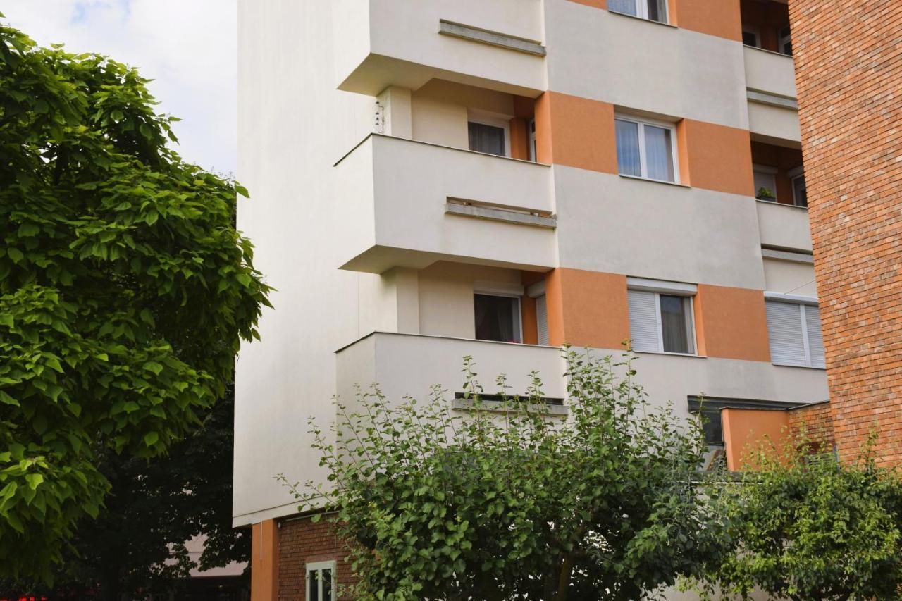 Shine Apartman Szentgotthard Bagian luar foto