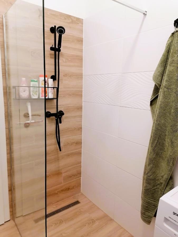 Shine Apartman Szentgotthard Bagian luar foto