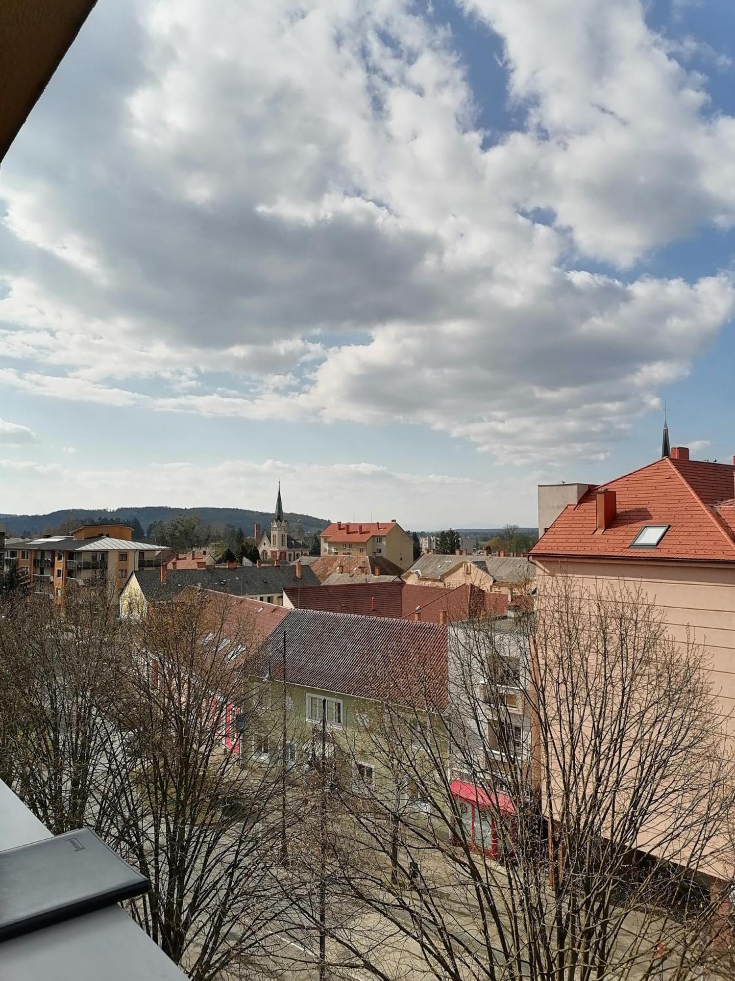 Shine Apartman Szentgotthard Bagian luar foto